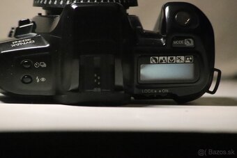 Minolta Dynax 303si - 2