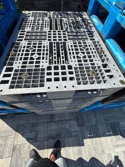 Plastove palety - 2