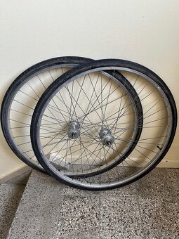 Favorit kolies 28/630 - 2