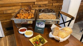 Catering, svadba, oslava, firemné akcie, pečené prasiatko - 2