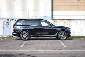 BMW X7 xDrive 40i A/T - 2