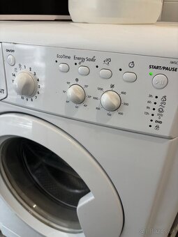 Práčka Indesit - 2