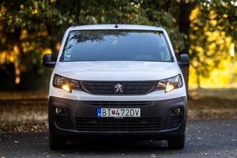 Peugeot Partner 1.5 BlueHDi 100 Premium 75kW MT/5 2021 - 2
