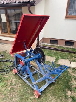 Továrenský cirkulár 380V 4kW - 2