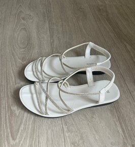 Biele sandále č.39 - 2