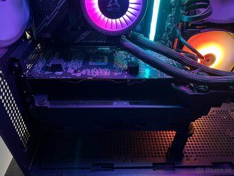 Predám výkonnú grafickú kartu GIGABYTE RTX 3080 - 2