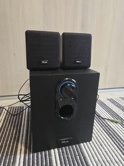 Trust Cubo 2.1 (subwoofer + 2 satelity) - 2