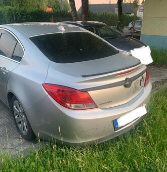 Opel insignia . Čítať inzerát - 2