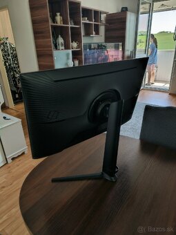 27 Monitor Samsung g51c - 2