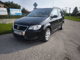 Volkswagen Touran - 2