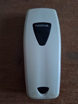 Nokia 3510i - 2