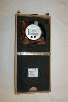 Uhlový model TESA Niveltronic (elektronická vodováha) - 2
