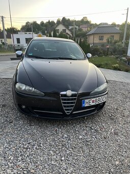Alfa Romeo 147 Q2 - 2