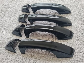 ČIERNE krytky klučiek - ŠKODA VOLKSWAGEN SEAT - 2