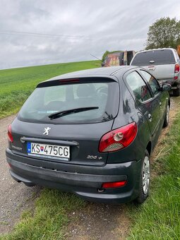 Peugeot 206+ - 2
