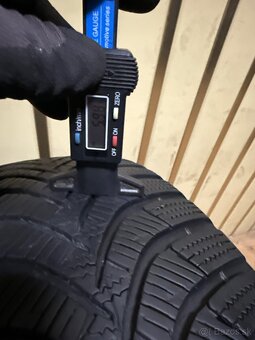 Zimné pneu 2 ks 195/60R16 viem aj prezuť - 2