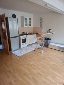 Prenájom bytu v RD - 2