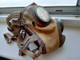 Maďarská vojenská plynová maska 34 M - 2