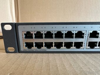 HPE Switch 1950 48G 2SFP+ 2XGT - 2