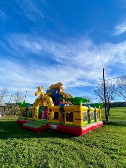 Predám Nafukovaci hrad - 2