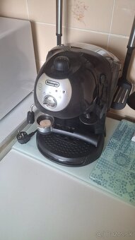 Kávovar delonghi - 2