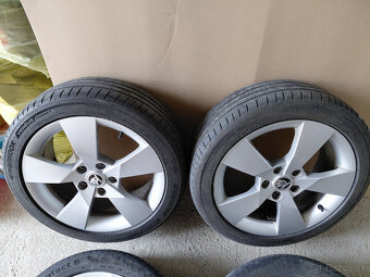 17" Skoda Octavia 225/45R17 - 2