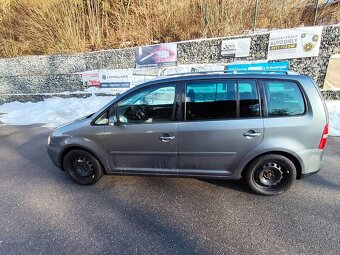 VW Touran 2,0TDI - 2