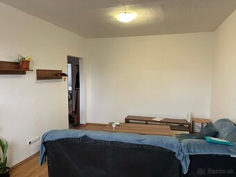 Priestranný 2-izbový byt v Stupave - 2