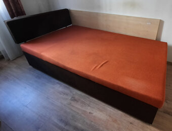 polohovateľná postel - 2