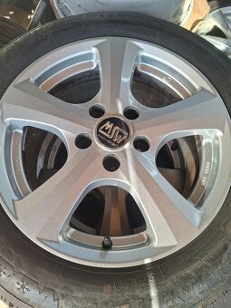 R16 Hlinikové disky Super stav - 2