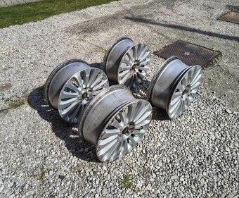 Hliníkové disky Ford R17 5x108 - 2