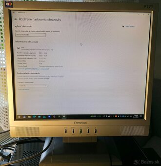 Monitor 17" Prestigio P171 L70s s repro, plne funkčný - 2