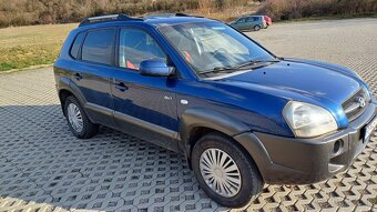 Hyundai Tucson - 2
