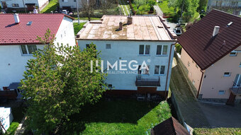 EXKLUZÍVNE NA PREDAJ rodinný dom v tichej časti mesta SNINA - 2