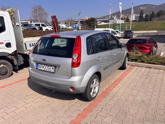 Ford Fiesta - 2