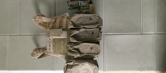 Predám kvalitný Flyye industries plate carrier - 2