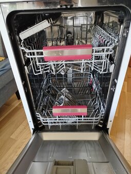 Umývačka riadu Toshiba 45 cm - 2