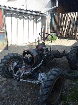 Malotraktor 4x4 Tatra 805 - 2