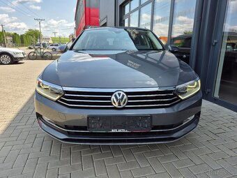 Volkswagen Passat Variant 2.0 TDI Highline DSG LED - 2