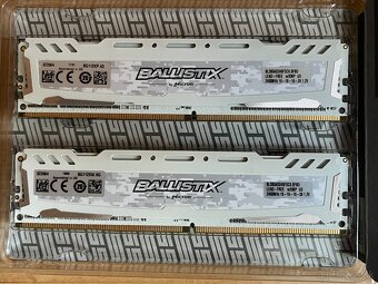 2x Crucial 8 GB DDR4 2400 MHz CL16 Ballistix Sport LT White - 2