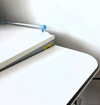 Mayer - detsky rastuci stol a ergonomicka stolicka - 2