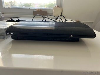 Playstation 3 + 4 hry + ovládač - 2