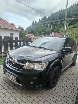 Fiat Freemont - 2