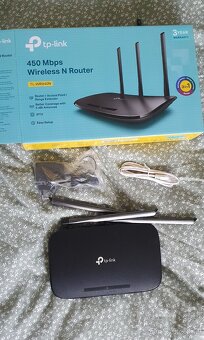 TP link router - 2