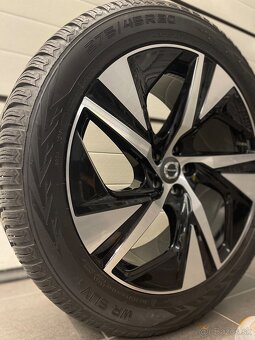 Predám originálnu sadu zimných kolies Volvo - 2