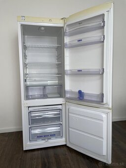 Whirlpool CB 272W - 2