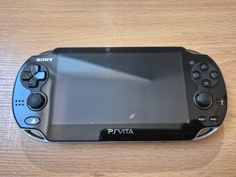 Predám Playstation Vita PCH-1003 OLED - 2