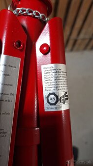 Trojnožka – zdvihák, 1ks - 2