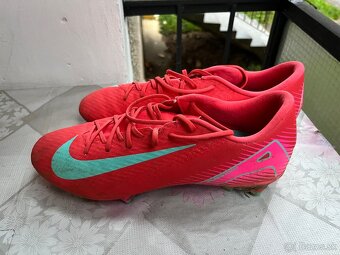 Kopačky NIKE UK 9,5 EUR 44,5 - 2