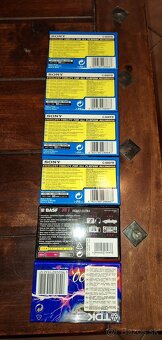 Čisté nerozbalene magnetofonove kazety. - 2